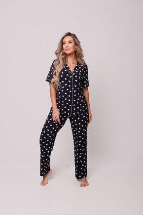 01 pijama longo meia manga americano com calca preto e coracoes